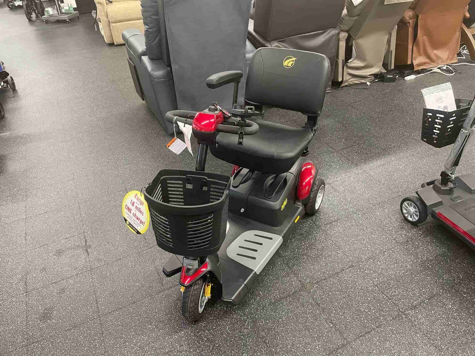 Golden Technologies BuzzAround EX Extreme 3-Wheel Heavy Duty Long Range Travel Scooter