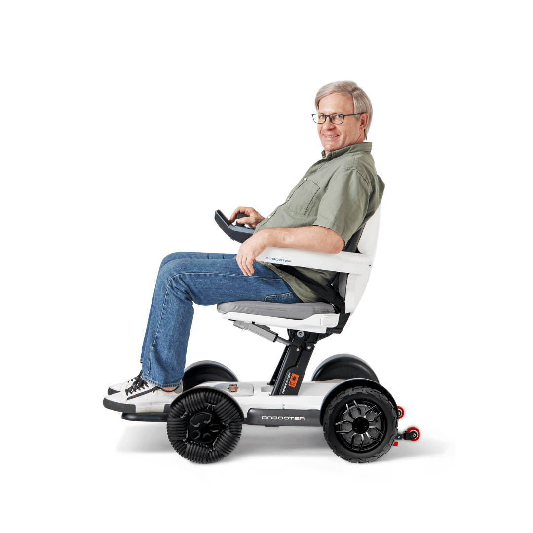 Robooter X40 Automatic Folding All-Terrain Electric Wheelchair with patient